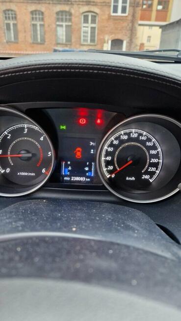 Mitsubishi Outlander II 7-osobowy