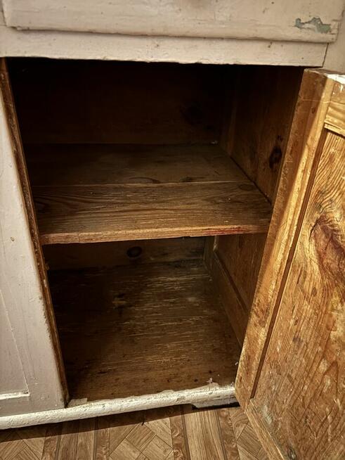 Kredens kuchenny zrobiony przez stolarza lat 60 do renowacji