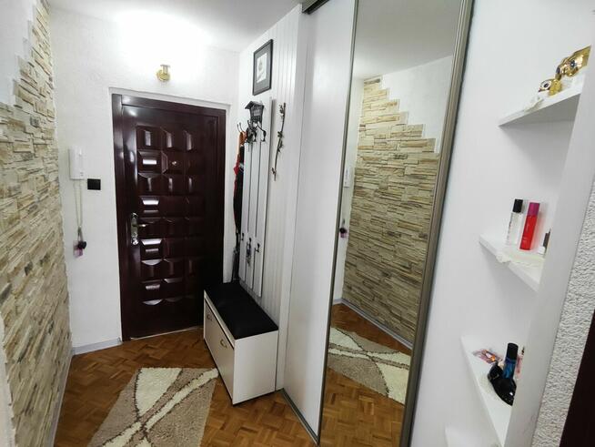 2-pokojowe mieszkanie 54m², z piwnicą, Kozanów