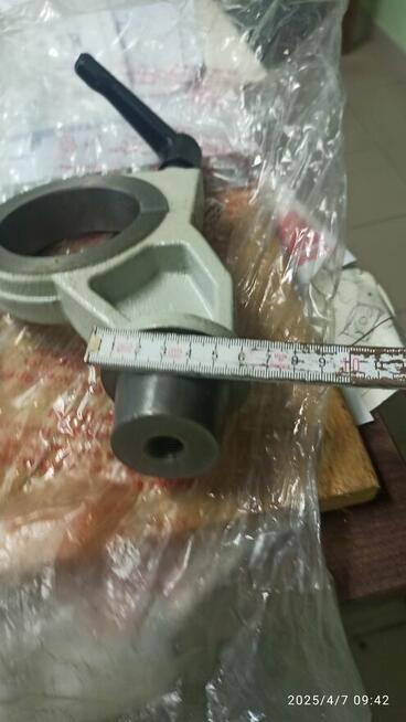 uchwyt do mechanizmu posuwu odlew gomad gorzów