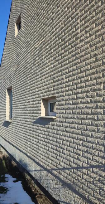 Płyty elewacyjne ze styropianem