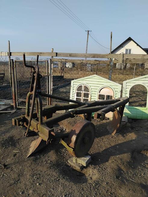 Sprzedam pług 3 skibowy