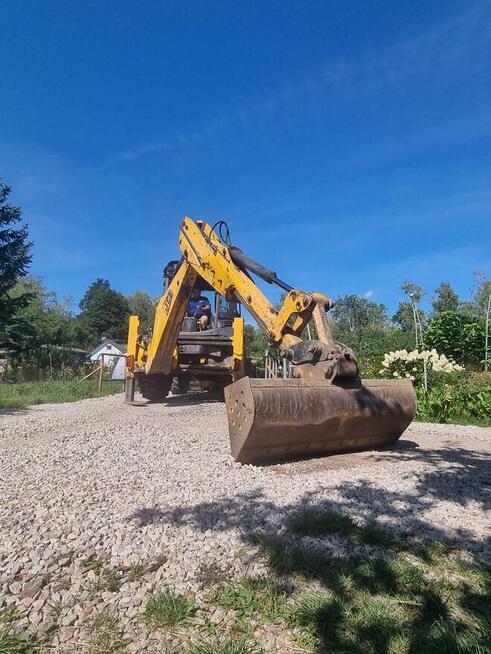 Wykopy niwelacje terenu usługi