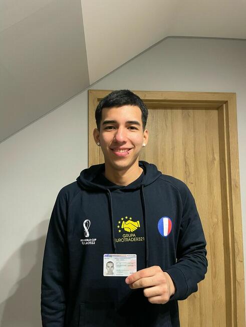 Pracownicy z Azj , Ameryki jednorazowa opłata za rekrutacje