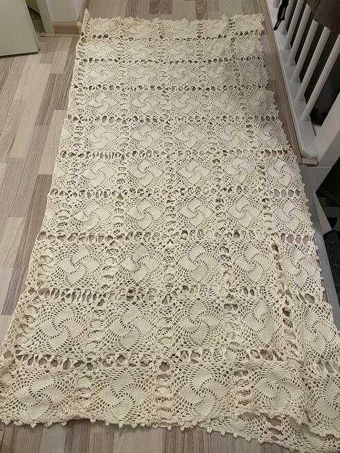 Vintage obrus szydelkowy 186/200