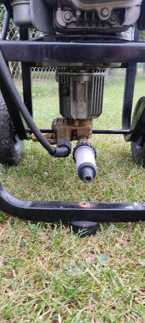 Myjka ciśnieniowa 2400 PSI SPALINOWA Briggs 6 HP