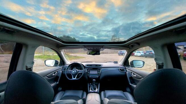 Sprzedam Nissana Qashqaia z niezawodnym i dynamicznym silnik