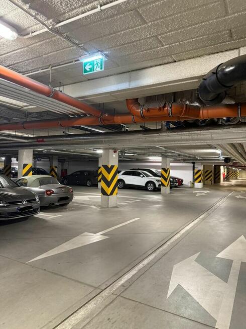 miejsce postojowe w garażu podziemnyM (-1) Legnicka 59