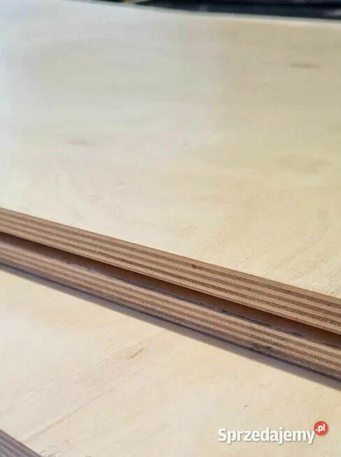 Sklejka 15 mm lakierowana ; 1525x2230mm