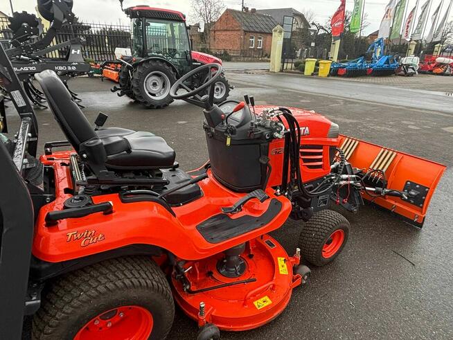 Profesjonalna Kosiarka Kubota G26 LD pług śnieżny 35 mth!