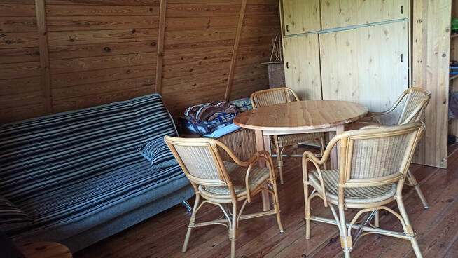 Działka z domem przy jeziorze Piaseczno