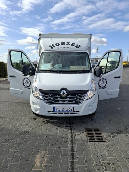 Sprzedam koniowóz na 2 konie lub zamienię na samochód osob.