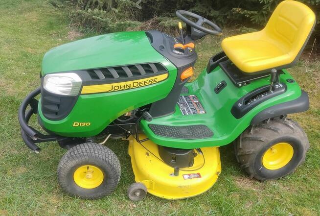 Traktorek kosiarka John Deere D130 22 HP Cub Cadet Husqvarna
