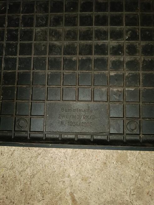 Dywaniki gumowe komplet audi a4