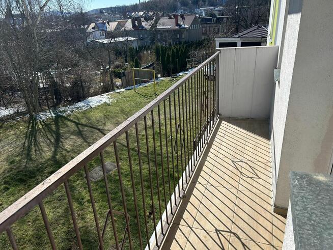 wynajmę kawalerkę na Białym Kamieniu