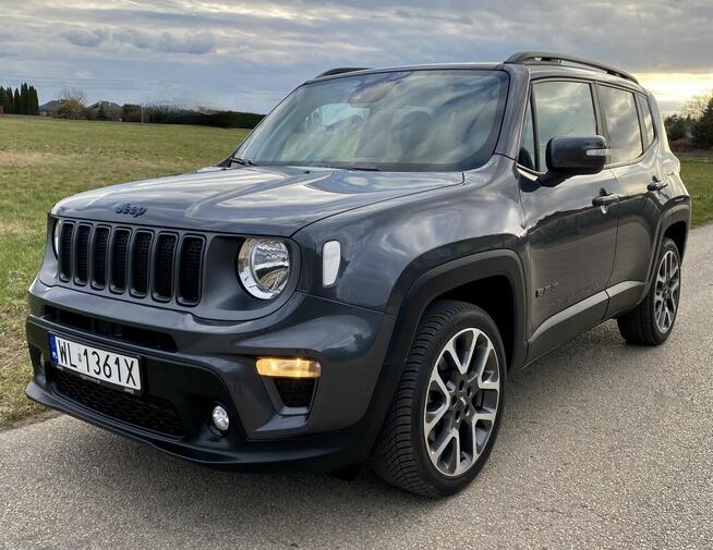 Jeep Renegate PLUG-IN Hybryda 4x4 Automat - Film Prezentacja