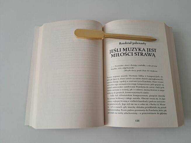 Książka„Terry Pratchett.Życie i praca z magią w tle”C.Cabell