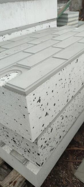 Płyty elewacyjne ze styropianem