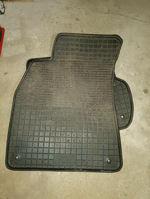 Dywaniki gumowe komplet audi a4