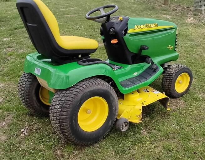 Traktorek kosiarka John Deere LT190 18HP Cub Cadet Husqvarna