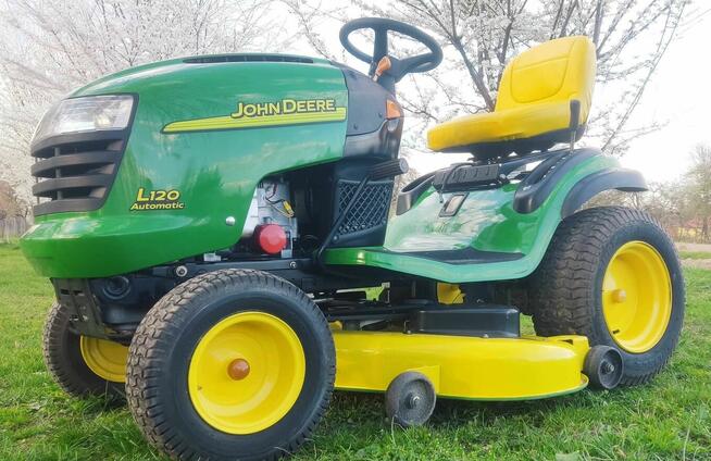 Traktorek kosiarka John Deere L120 22 HP Cub Cadet Husqvarna