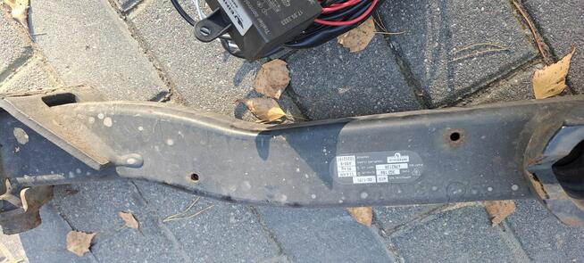 Hak holowniczy do e61