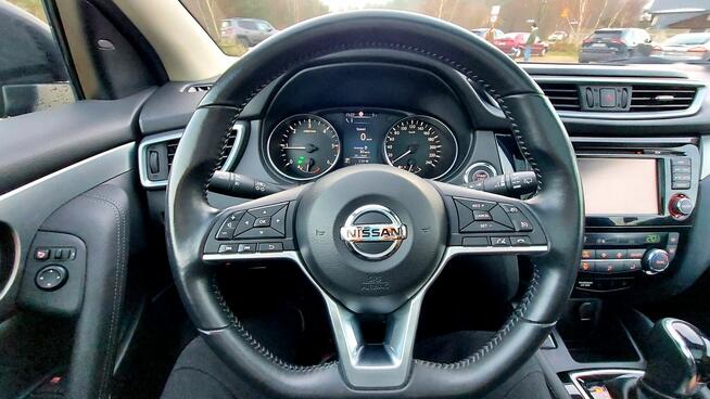 Sprzedam Nissana Qashqaia z niezawodnym i dynamicznym silnik