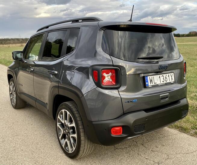 Jeep Renegate PLUG-IN Hybryda 4x4 Automat - Film Prezentacja