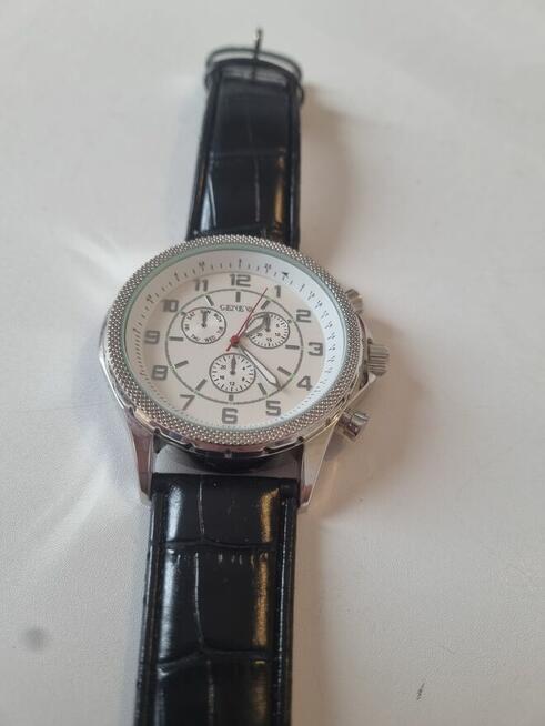 Elegancki zegarek Geneva – biały cyferblat, czarny pasek