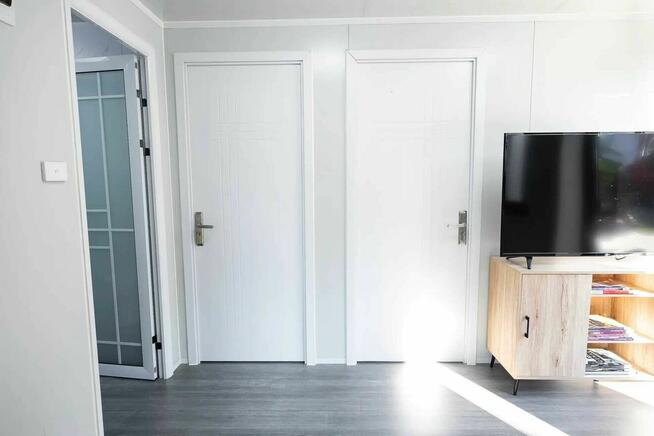 Nowoczesny Domek Holenderski Całoroczny - Oferta Premium!