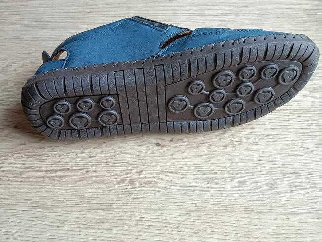 Buty letnie ażurowe