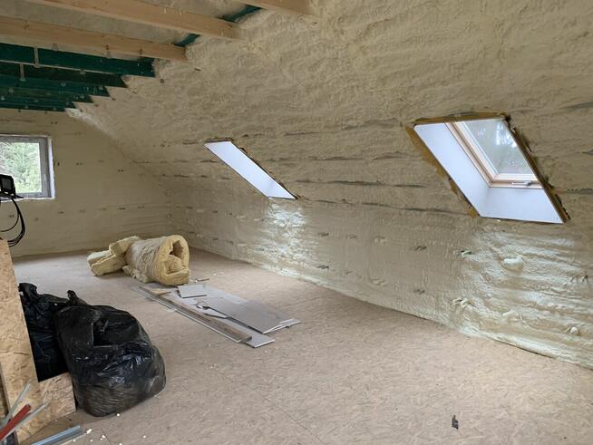 Ocieplenia natryskowe Pianką Poliuretanową