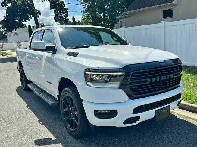 Ram 1500 Sport crew cab 4wd