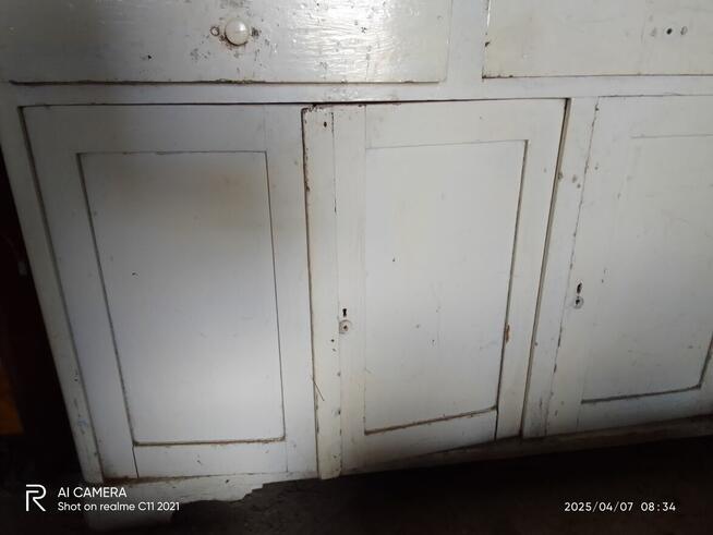 Kredensy zabytkowe...