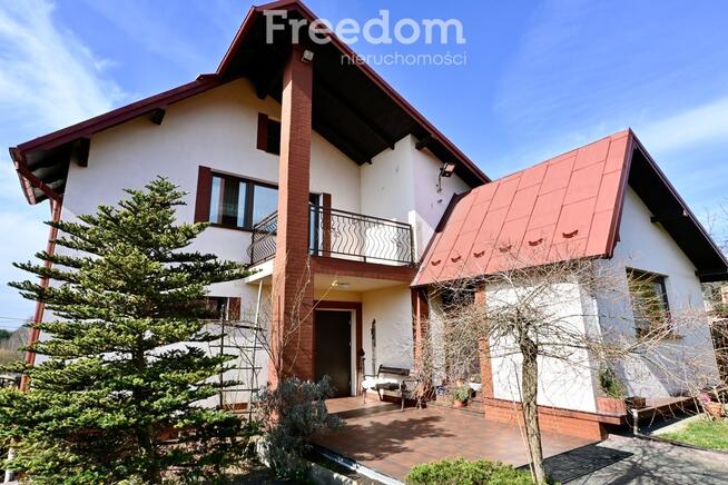 Dom z dużą działką, sadem i własnym lasem