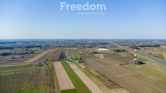 Działka usługowa przy autostradzie S7, 3,37 ha