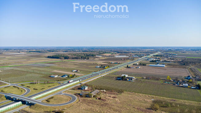 Działka usługowa przy autostradzie S7, 3,37 ha