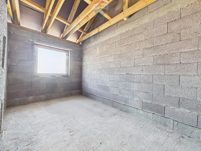 Okazja: dom w stanie surowym zamkniętym w Jamnie!