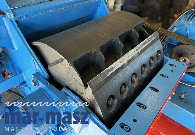 Rębak bębnowy z walcami wciągającymi BRUKS 55 * Mar- Masz