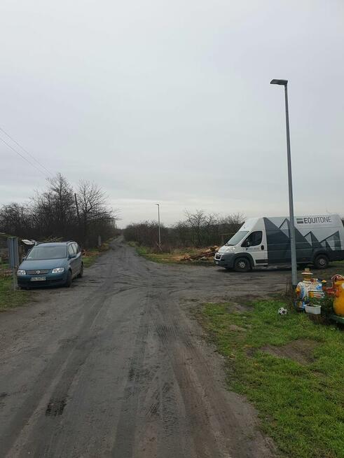 Działki budowlane nad morzem przy lesie