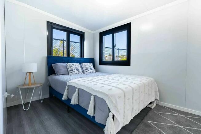 Nowoczesny Domek Holenderski Całoroczny - Oferta Premium!