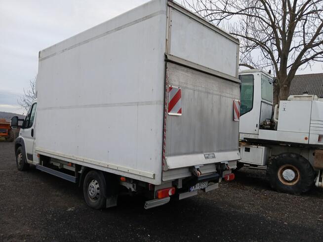 Fiat Ducato kontener z windą