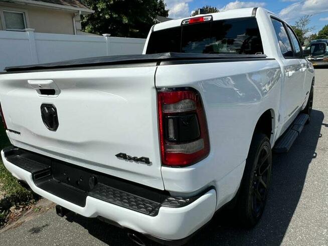 Ram 1500 Sport crew cab 4wd