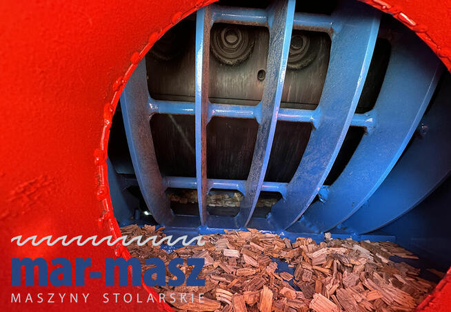 Rębak bębnowy z walcami wciągającymi BRUKS 55 * Mar- Masz