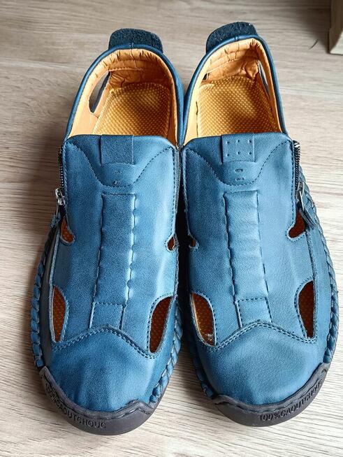 Buty letnie ażurowe