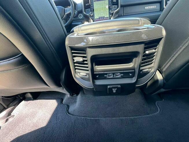 Ram 1500 Sport crew cab 4wd