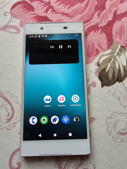 Sony Xperia Z5 E6653 Biały 3/32GB Android 12. Stan jak nowy`