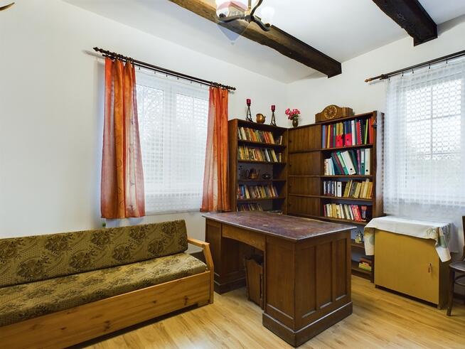 Dom drewniany przy Marinie