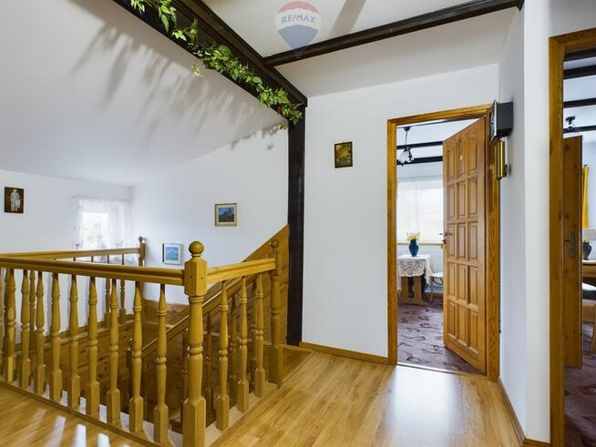 Dom drewniany przy Marinie