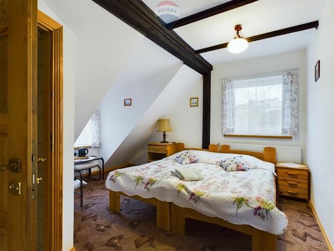 Dom drewniany przy Marinie